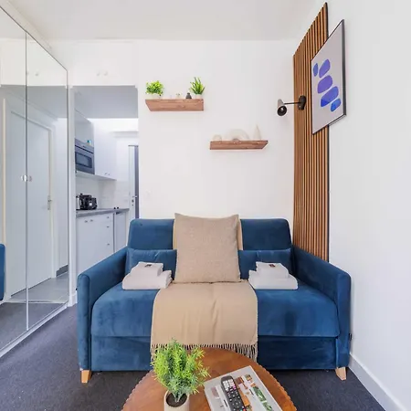 Charming For 2 People - Mobility Lease Parigi